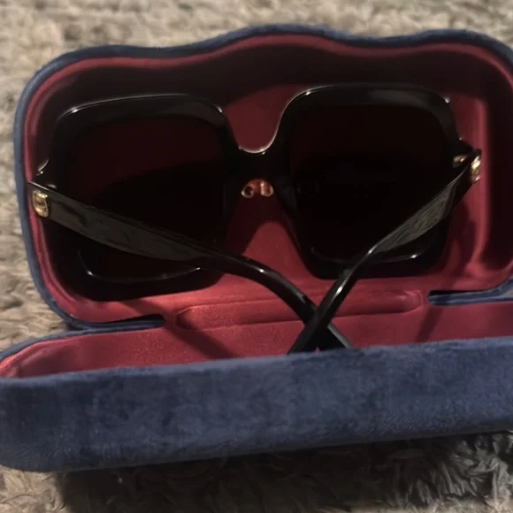 Gucci Black OVERSIZED Sunglasses with Gold Accents and White Trim OUT OF STOCK Gucci GG1692S 001 Sunglasses - US main image 3